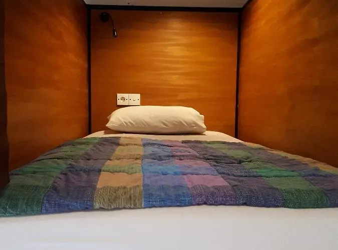 Hostel Puji *